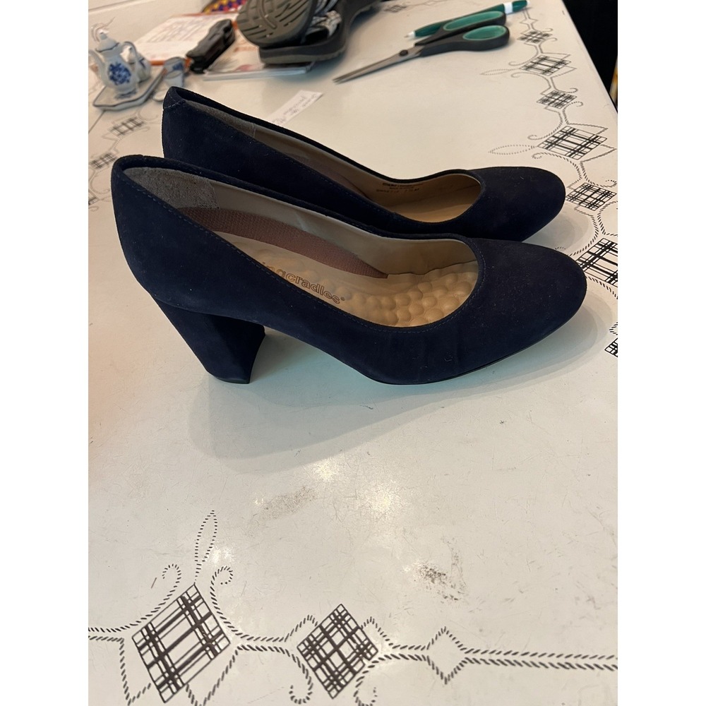 Walking Cradles - Jessica Black Suede Pumps
